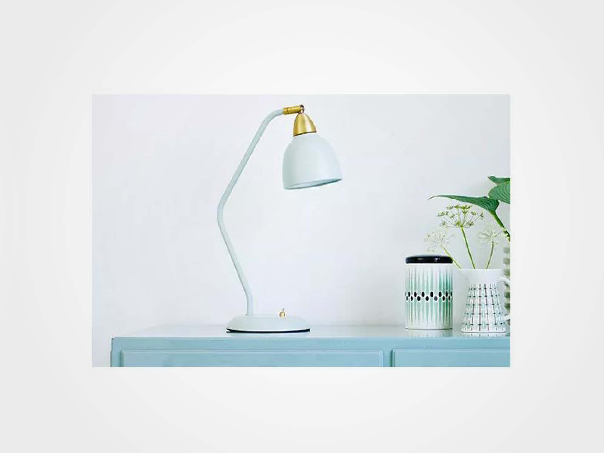 Superliving: Tischlampe "Urban Whisper White"
