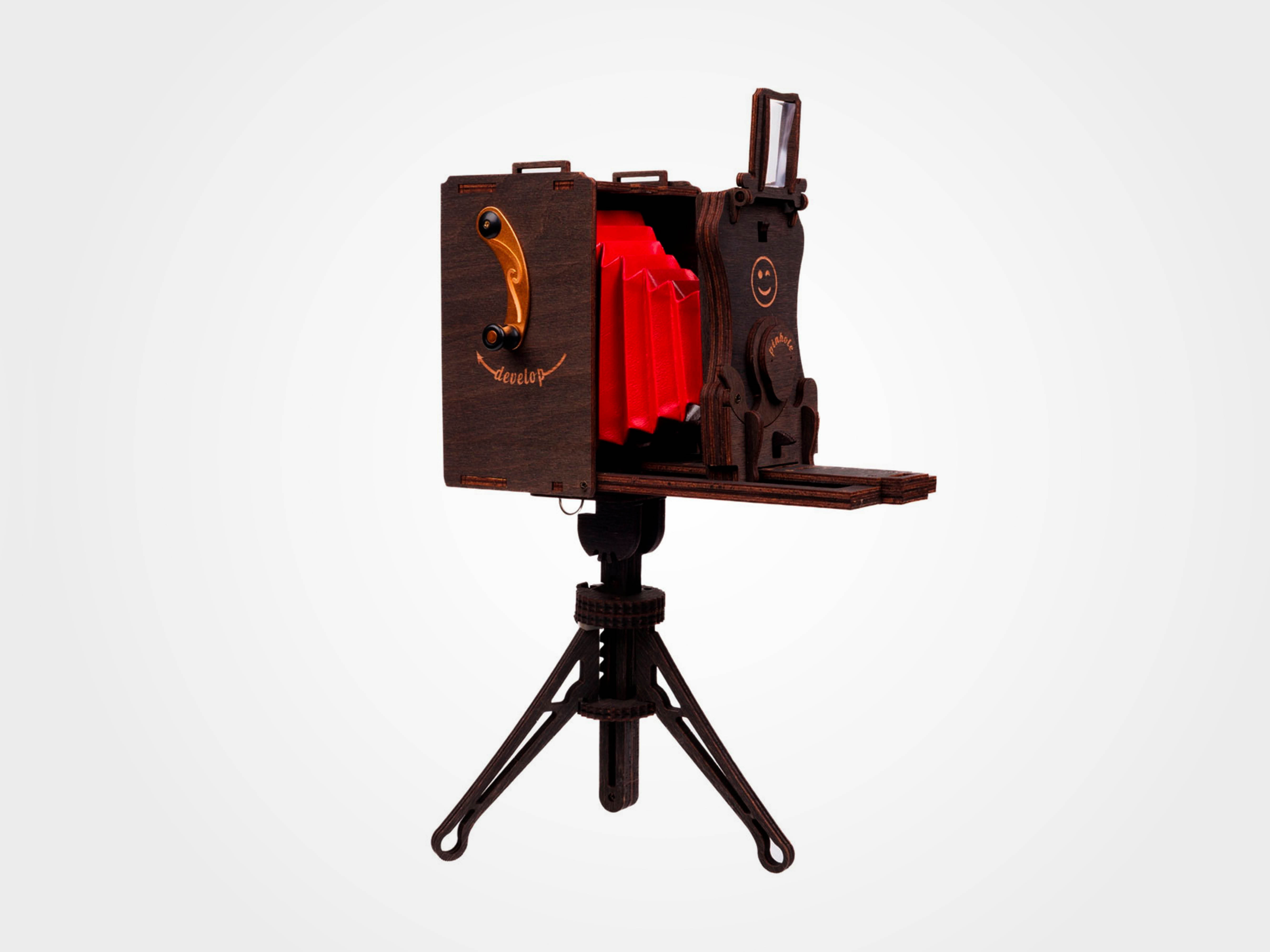 3D-Holzpuzzle, Sofortbildkamera Bausatz, inkl. Fujifilm Instax (für 10 Aufnahmen) + gratis Stativ
