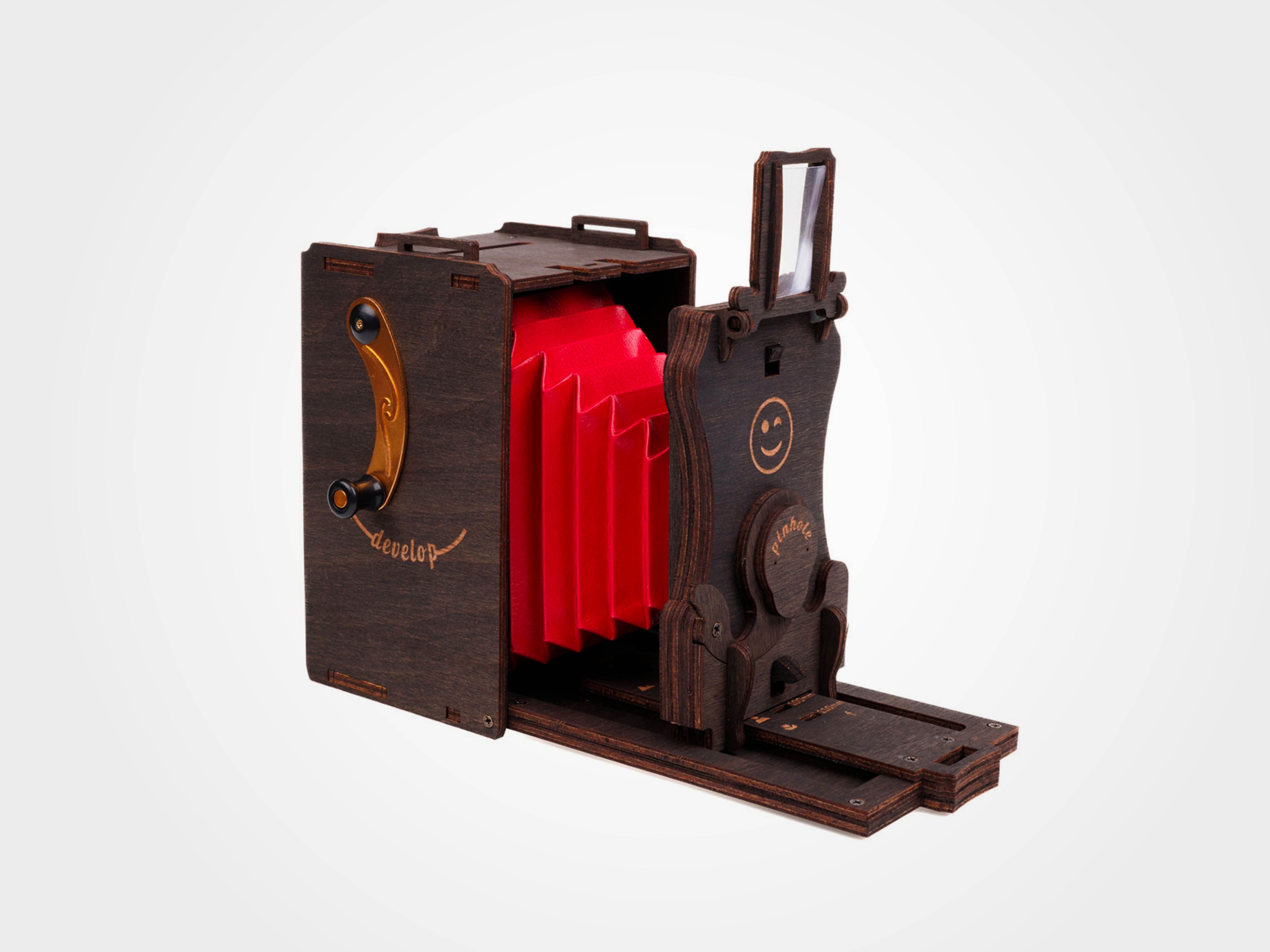 3D-Holzpuzzle, Sofortbildkamera Bausatz, inkl. Fujifilm Instax (für 10 Aufnahmen) + gratis Stativ
